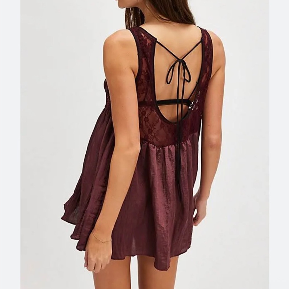 3033. Free People Current Obsession Mini Slip - Picture 2 of 4